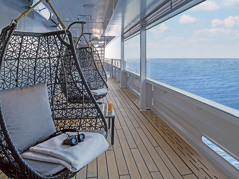 Yacht Club hanging deck chairs