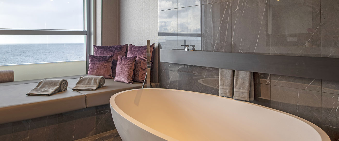 Owner’s Penthouse Suite Bathroom, Scenic Eclipse I