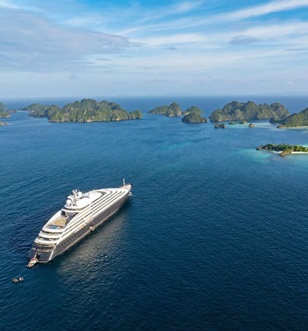 Raja Ampat_Scenic Eclipse