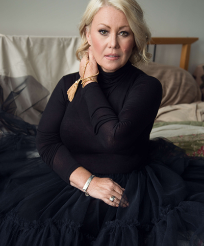 Jann-arden-black-dress_headshot