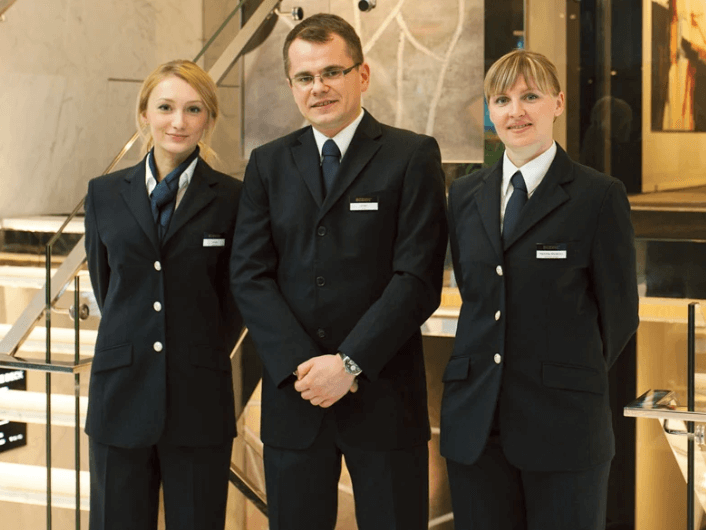 Scenic Jasper Reception Staff