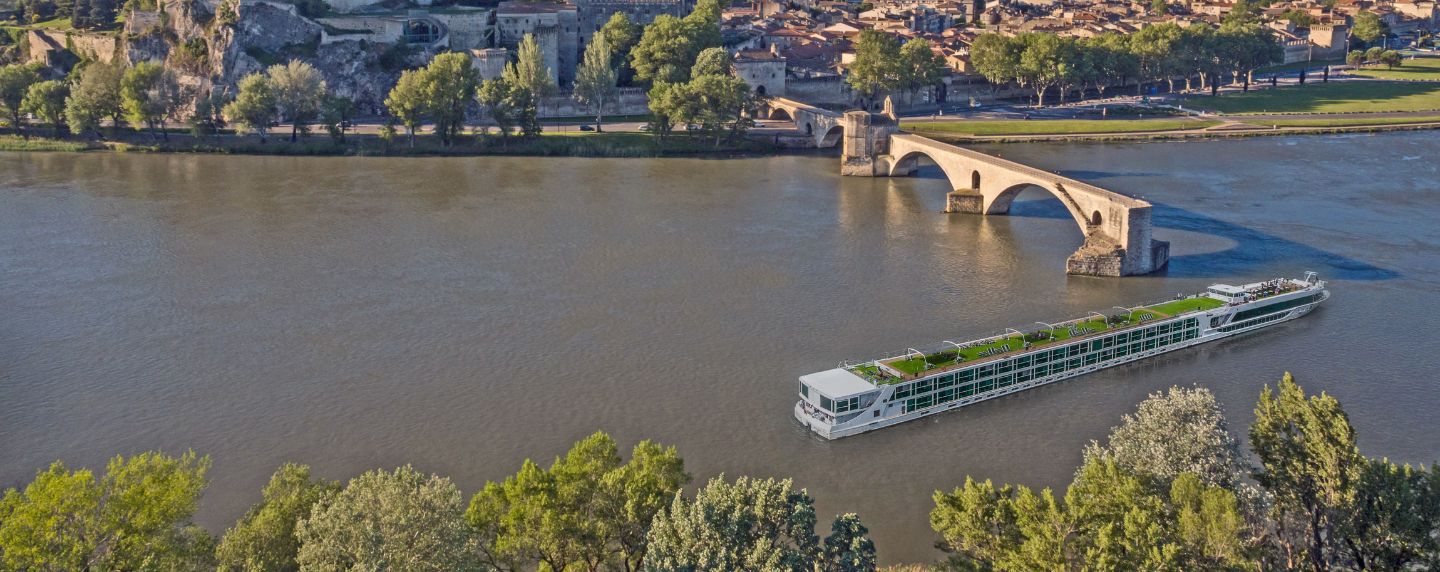 Scenic Sapphire in Avignon, France