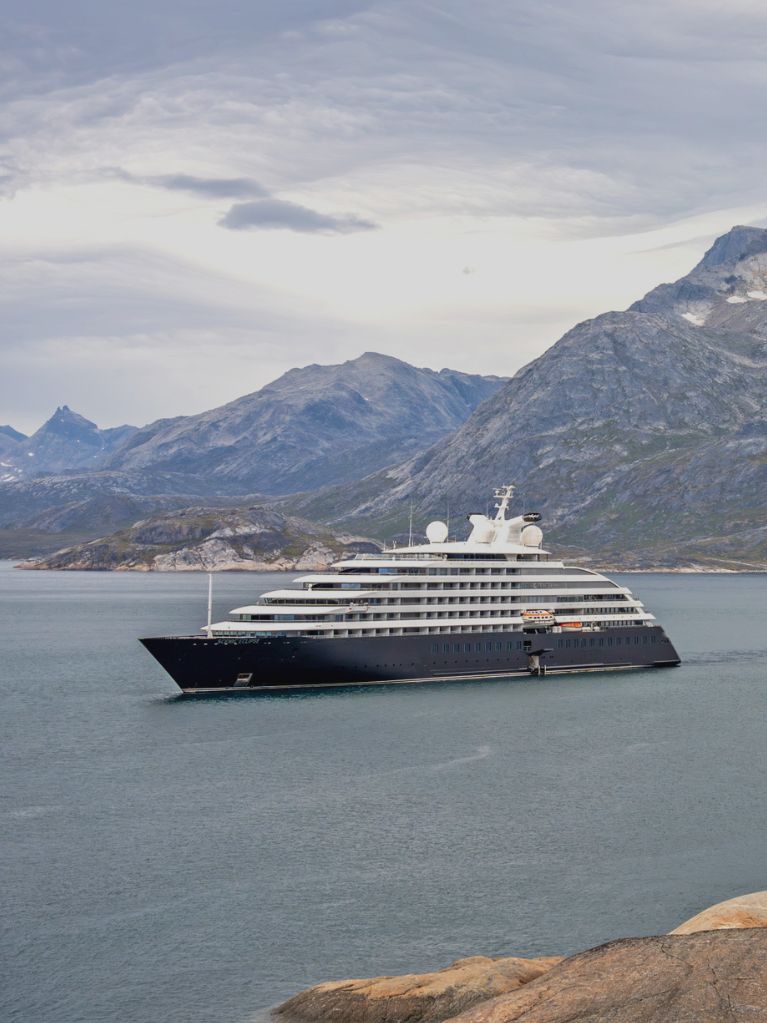 Scenic Eclipse sailing near Aappilattorq Greenland